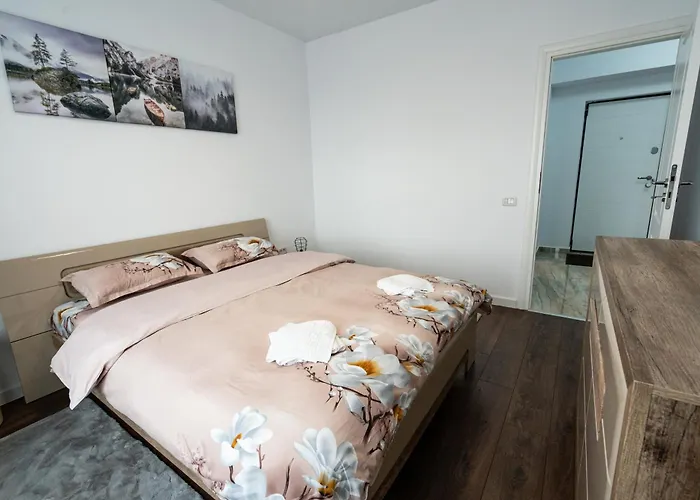 アパート Comfort 2-room 10 Min To Parliament And Old Town ブカレスト